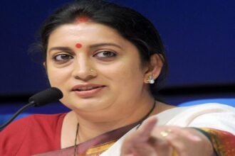 हुंकार रैली से पहले भाजपा प्रदेश कार्यालय कुशाभाऊ ठाकरे परिसर रायपुर में रैली के पोस्टर का विमोचन किया गया।