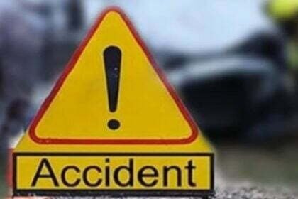 Road Accident: अज्ञात वाहन की टक्कर से प्रेस क्लब अध्यक्ष समेत तीन पत्रकारों की मौत, सीएम ने जताया दुख