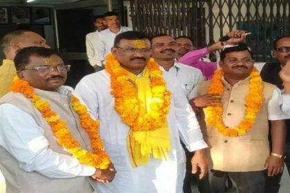 भानुप्रतापपुर उपचुनाव: त्रिकोणीय हुआ मुकाबला, सर्व आदिवासी समाज के प्रत्याशी से कांग्रेस-भाजपा में खलबली, बिगड़ा चुनावी गणित