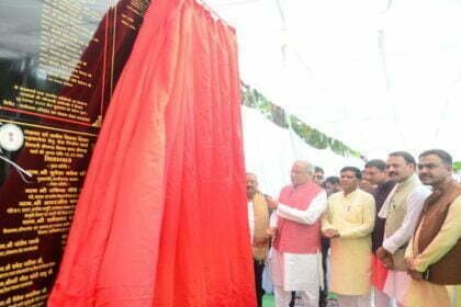 CM Baghel in Dongargarh: बम्लेश्वरी माता की नगरी में सीएम बघेल ने दी करोड़ों रूपए के विकास कार्य की सौगात
