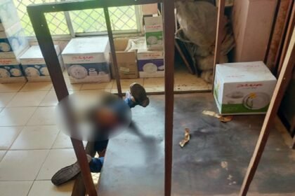 दर्दनाक हादसा: लिफ्ट में फंसकर युवक की मौत, थोक मार्केट की दुकान में सामान कर रहा था लोड तभी फंस गया पैर