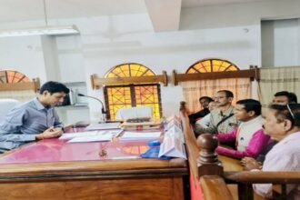 भानुप्रतापपुर उपचुनाव, BJP प्रत्याशी की बढ़ी मुश्किलें, उम्मीदवारी निरस्त करने कांग्रेस प्रतिनिधि मंडल ने निर्वाचन अधिकारी को सौंपा ज्ञापन, जानिए क्या पूरा मामला