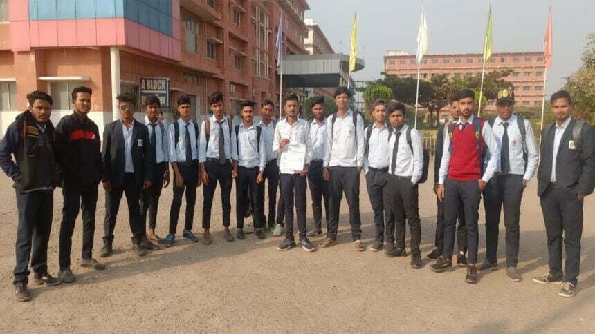 आईएसयू ने की डायरिया में मृतकों के परिवारों को 50 लाख रूपए देने की मांग