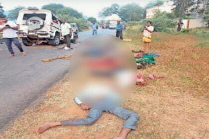 खुदकुशी करने वाले जवान की अस्थियां विसर्जित करने गए एक ही परिवार के 8 लोगों की मौत, ट्रक से भिड़ गई बोलेरो, भीषण सड़क हादसा