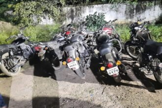 आपके क्षेत्र में इस प्रकार के वाहन हो तो यातायात वाट्सअप नंबर (9479192029) पर शिकायत भेजे।