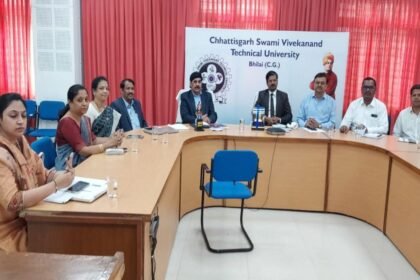 अब बीटेक छात्रों को मिलेगी डबल डिग्री, CSVTU ने देश के सबसे पुराने JNTU से किया करार, बैठक में शामिल हुए दोनों यूनिवर्सिटी के VC
