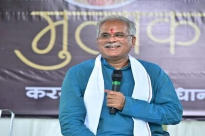 पूर्व CM के विधानसभा क्षेत्र में आज लोगों से भेंट-मुलाकात करेंगे CM भूपेश, साहू समाज के शपथ ग्रहण समारोह में होंगे शामिल