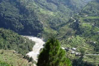 Tourism: पर्यटन के क्षेत्र में युवाओं के लिए सुनहरा अवसर, अब गाईड बन करेंगे कमाई