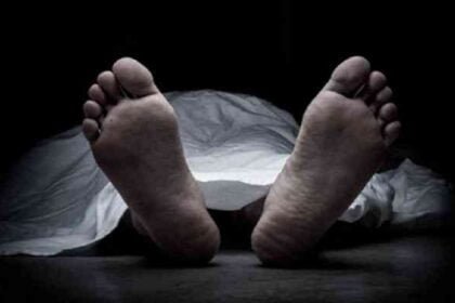 पिता की मौत से दु:खी बेटा ट्रेन के सामने कूदा, दस दिन में एक ही घर से दूसरी बार निकली अर्थी, सदमे में मां और बहनें