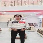 प्रिंसिपल की हत्या के बाद आरोपी युवक उपेंद्र कौशिक (24) तारबाहर थाना सरेंडर करने पहुंच गया। उसे देखकर पुलिस को पहले भरोसा ही नहीं हो रहा था कि वही आरोपी है।