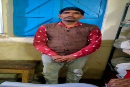 चाय दुकान चलाने वाली प्रेमिका की हत्या, दूसरे ग्राहकों से बात करने पर प्रेमी करता था शक, डंडे से पीट-पीटकर उतार दिया मौत के घाट