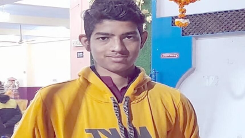 ऐसा खेल मौत का: शॉट मारकर रन लेने दौड़ा यह खिलाड़ी, नहीं कर सका रन पूरा….और....