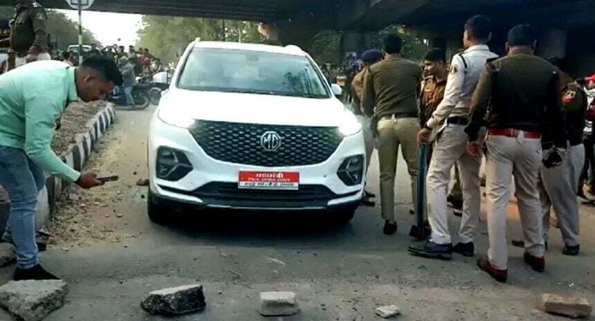 Big Breaking: छत्तीसगढ़ में कांग्रेस नेता की बीच सड़क गोली मारकर हत्या, कार रूकवाकर हत्यारों ने सिर पर मारी गोली