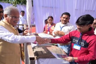 Success: PhD in Astro Physics at the age of 14, Piyush wants to make a space company, CM said will do all possible help