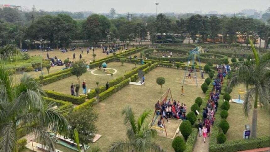 छत्तीसगढ़ रीजनल साईंस सेन्टर में उमड़ी लोगों की भीड़