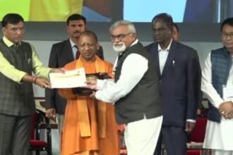 हेल्थ एंड वेलनेस सेेंटर के बेहतर संचालन के लिए केन्द्रीय स्वास्थ्य मंत्रालय ने छत्तीसगढ़ को किया सम्मानित