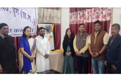 विश्ववद्यिालय की कुलपति ने स्व. हेमचंद यादव को आजात शत्रु करार दिया, छत्तीसगढ़ के विकास में उनके योगदान का उल्लेख किया