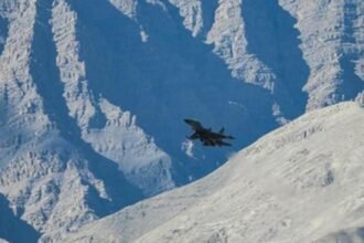 चीन से लगती जमीनी सीमाओं की निगरानी के लिए नौसेना की मदद ले रही आर्मी