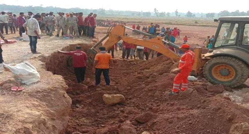 Big Breaking: छत्तीसगढ़ में खदान धंसने से बड़ा हादसा, 5 मजदूरों की मौत, कई मजदूर मलबे में अभी भी फंसे