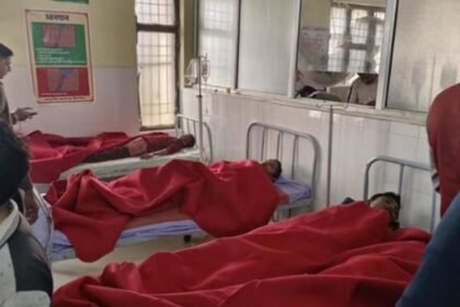 Mid Day Meal: सरकारी स्कूल में खराब खाने से बिगड़ी 45 बच्चों की तबीयत, परीजनों में हड़कंप