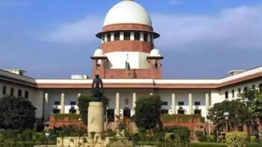सुको से लालू को राहत, जमानत को चुनौती देने वाली सीबीआई की याचिका पर नोटिस से इनकार