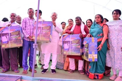 गृह मंत्री ताम्रध्वज साहू ने सरकार के गौरवमयी चार साल का किया बखान, बताया काम के दम पर राष्ट्रीय पहचान स्थापित हुई