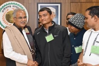 अच्छी पढ़ाई करो और डॉक्टर बनकर समाज की सेवा करो-भूपेश बघेल