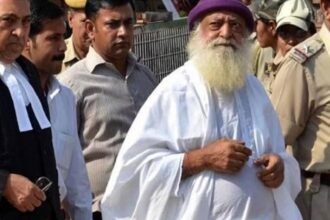 यौन उत्पीड़न मामले में आसाराम को आजीवन कारावास, सत्र न्यायालय ने सुनाई सजा
