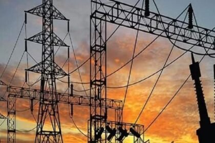 यहां का पावर सिस्टम फेल, अधिकतर बड़े शहरों में बिजली गुल