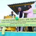 मुख्यमंत्री ने किया बायोगैस से संचालित विद्युत उत्पादन केन्द्र का अवलोकन