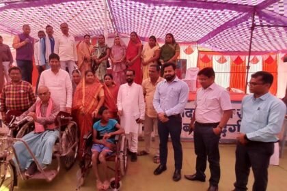 अंडा में प्रशासन तुंहर द्वार शिविर में आये 209 आवेदन, 155 का मौके पर ही निराकरण