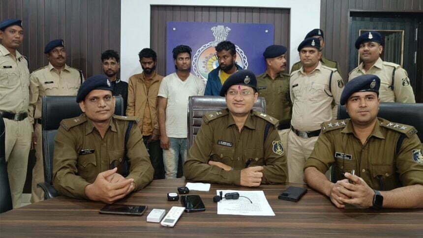 Success of Durg Police: 500 से ज्यादा आटो और 25 सीसीटीवी फुटेज, ऐसे पकड़े गए कैंसर का इलाज कराने आए बुजुर्ग के लुटेरे