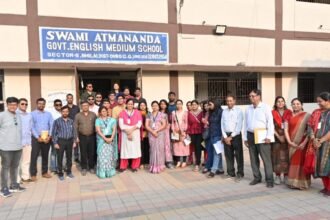 प्रशिक्षु आईएएस की टीम शासन की फ्लैगशिप योजनाओं से हुई अवगत