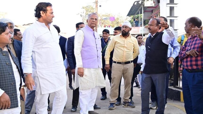 लोक निर्माण मंत्री ताम्रध्वज साहू ने निर्माणाधीन ब्रिज, रेलवे अंडर ब्रिज और एक्सप्रेस-वे का किया निरीक्षण