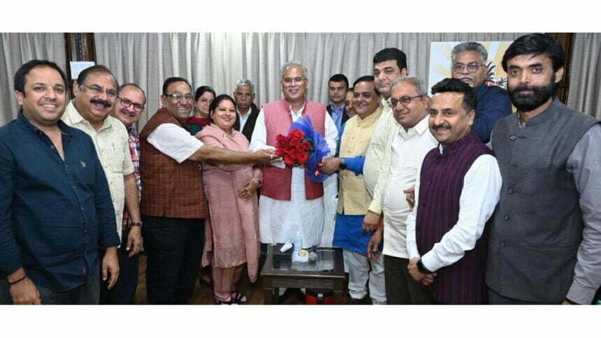 किसान, मजदूर और व्यापारी, हर वर्ग के लोगों में खुशी का माहौल: मुख्यमंत्री बघेल