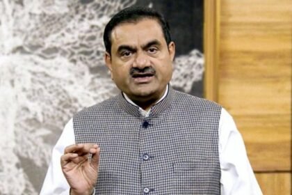अडाणी ग्रुप का बड़ा ऐलान: 111 करोड़ के शेयर रिलीज करेगा समूह