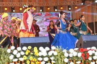 तीन दिवसीय मैनपाट उत्सव का रंगारंग शुभारंभ, मंच पर बिखरी छत्तीसगढिय़ा गीत-संगीत की संस्कृति