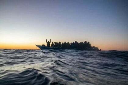 नाव टूटने से बड़ा हादसा, एक नवजात समेत 33 लोगों की मौत