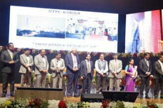 एनटीपीसी ने अपने प्रदर्शन, संस्कृति और प्रगति के मामले में वैश्विक प्रचालन बेंचमार्क स्थापित किया: केन्द्रीय मंत्री आरके सिंह