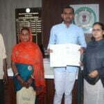 सूरजपुर का होनहार छात्र सूरज बनेगा डॉक्टर, डीएमएफ मद से मिली आर्थिक मदद