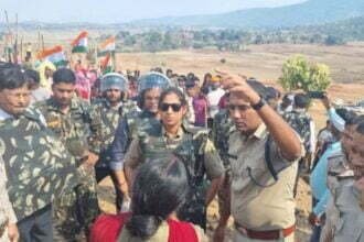 एल्युमिनियम प्लांट का विरोध: सरकारी अमलों पर भारी पड़े ग्रामीण, सीमांकन के लिए पहुंची टीम वापस लौटी