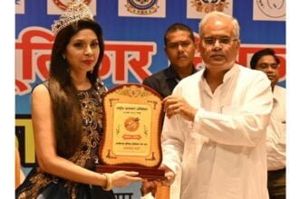 छत्तीसगढ़ में कलाकारों को उपलब्ध कराया जा रहा बेहतर मंच - मुख्यमंत्री बघेल