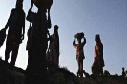 छह माह से मनरेगा का भुगतान नहीं मिलने से मजूदर दूसरे राज्य में पलायन करने हो रहे मजबूर