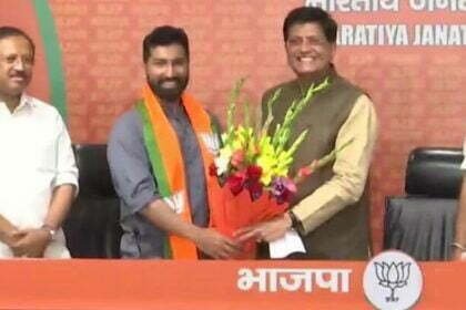 कांग्रेस को बड़ा झटका: भाजपा में शामिल हुए एके एंटनी के बेटे अनिल, BBC डॉक्यूमेंटी पर उठाए थे सवाल