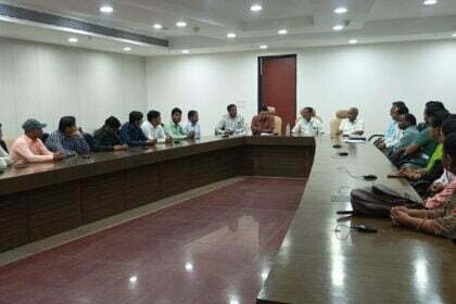 आईटीआई प्रशिक्षण संस्थाओं के कर्मचारियों ने अपनी लंबित मांगों को लेकर सौंपा ज्ञापन