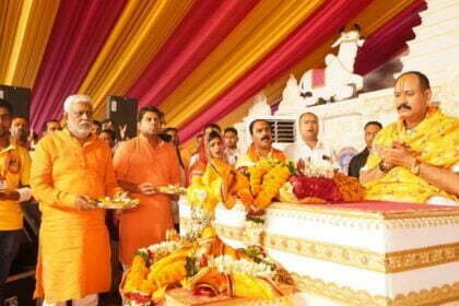 भाग्य लिखना देवताओं का काम है लेकिन भाग्य बदलना महादेव का: पंडित प्रदीप मिश्रा