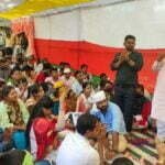 प्रदर्शन: तपती धूप में शिक्षकों का सूख रहा गला, फिर भी इस मांग को लेकर आवाज कर रहे बुलंद