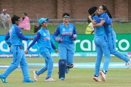 महिला क्रिकेट खिलाडिय़ों के केंद्रीय अनुबंध का एलान, हरमनप्रीत-मंधाना और दीप्ति ए ग्रेड में