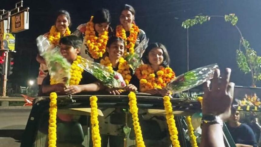 6वीं राष्ट्रीय मिक्स मार्शल आर्ट प्रतियोगिता में बस्तर की बेटियों ने रचा इतिहास, 5 स्वर्ण और एक कांस्य पदक जीतकर प्रदेश का नाम किया रोशन