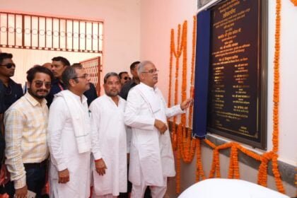 स्वामी आत्मानंद स्कूल लाल बहादुर शास्त्री विद्यालय में 3 करोड़ की लागत से हुए उन्नयन कार्य का मुख्यमंत्री ने किया लोकार्पण